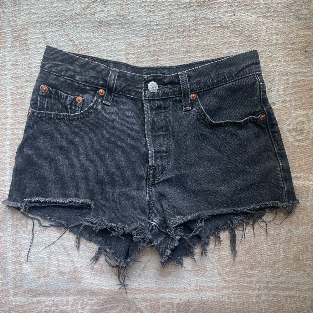Black Levi 501 Shorts